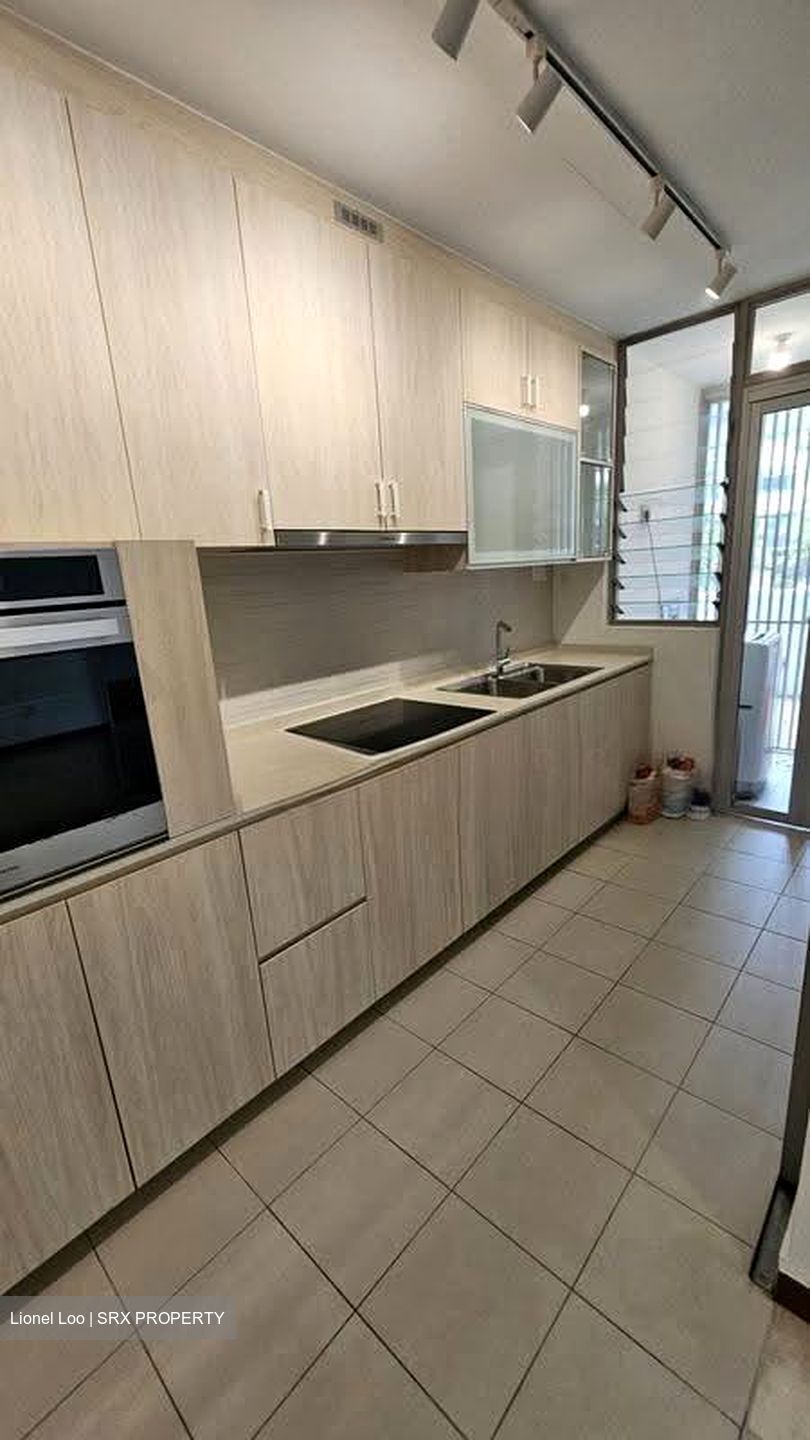 The Trumps (D14), Condominium #635048761